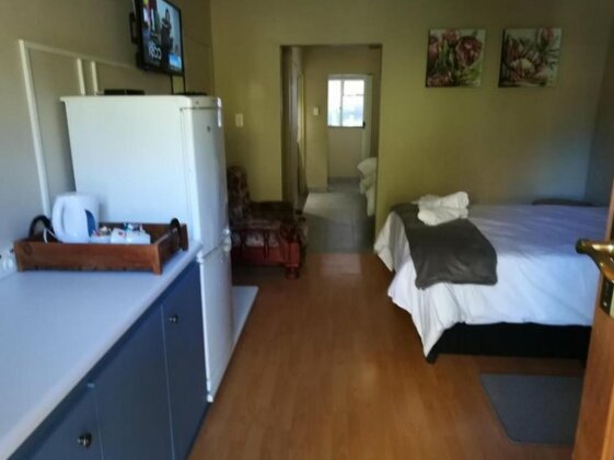 Herb Garden Restaurant & Rooms - Photo4