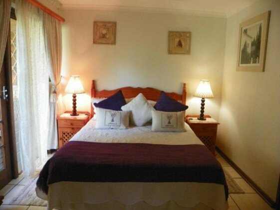 Annas Bed and Breakfast - Photo2