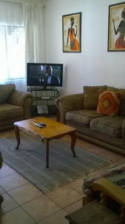Flamboyant Apartments - Photo5