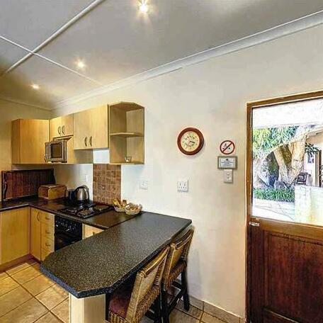 Hippo Hideaway - Photo3