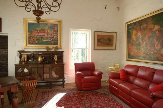 The Old Jail - Photo3