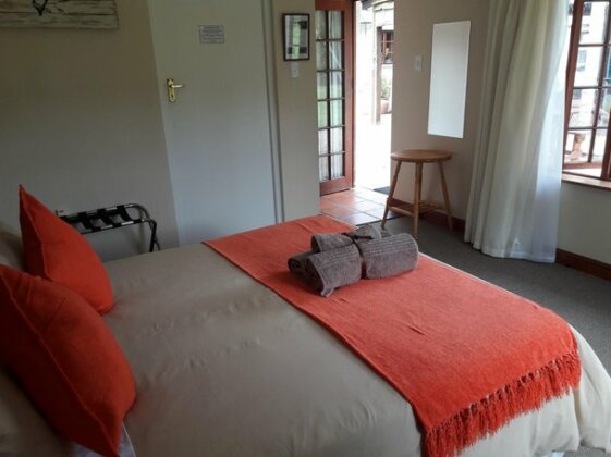 The Village Lodge Stormsrivier - Photo4