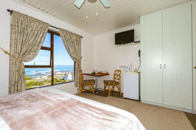 Oceanview Guesthouse - Photo4