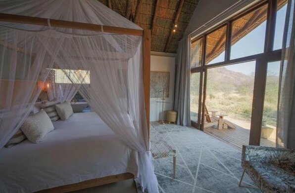 Nkala Safari Lodge - Photo2