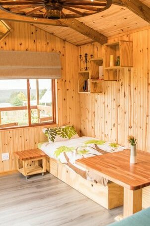 The Hermitage Valley Treehouse - Photo3
