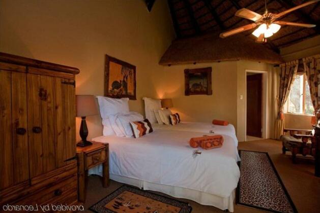 Ditholo Game Lodge - Photo4