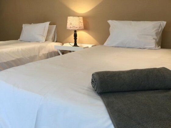 Echo Mountain Inn - Photo2