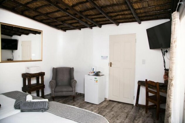 El Shadai Guest House - Photo5