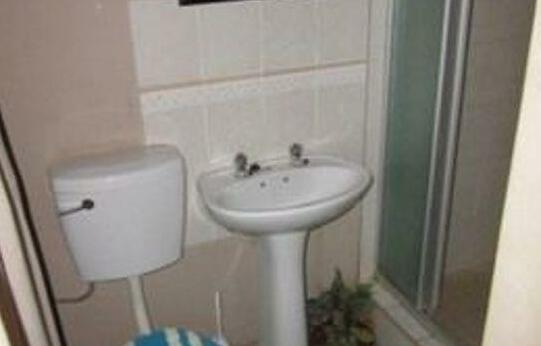 Milton's Guesthouse - Photo3
