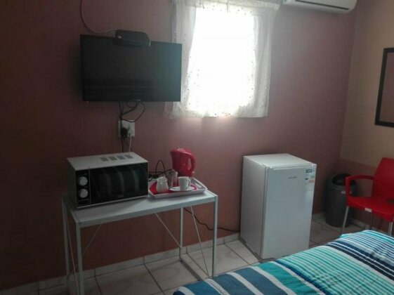 Gcwabe's B&B - Photo5