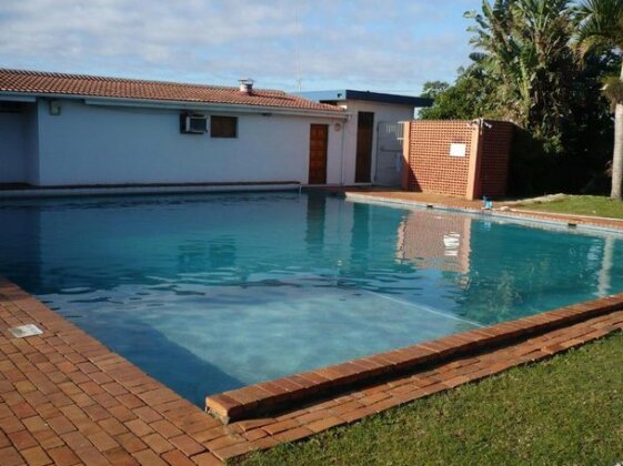 Sea Fever Lodge - Photo4