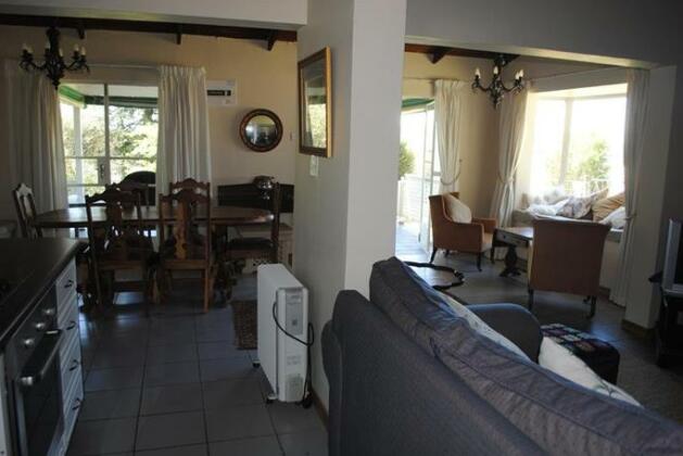 37 Valley View Cottage - Photo2