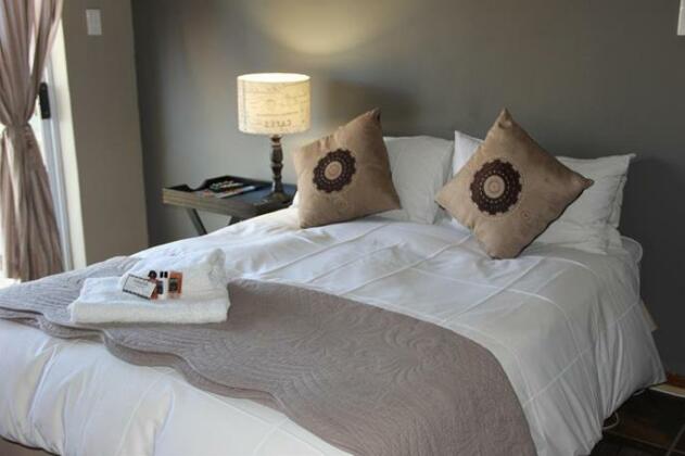Allianto Bed & Breakfast - Photo2