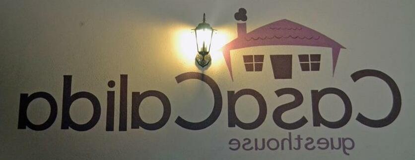 Casa Calida Guest House - Photo2