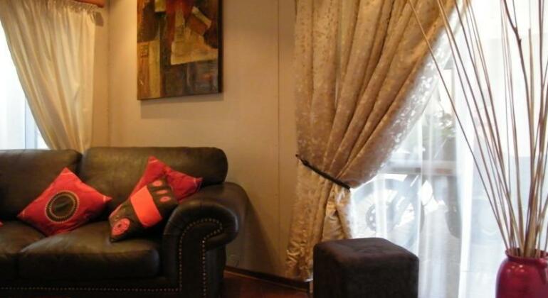 Moonriver Guesthouse - Photo4