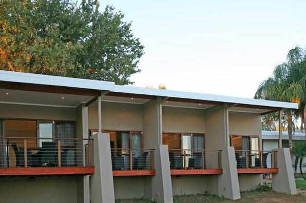 River Place Manor - Photo2