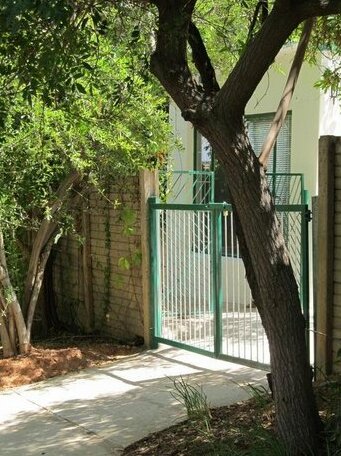 Secret Garden Cottage - Photo2
