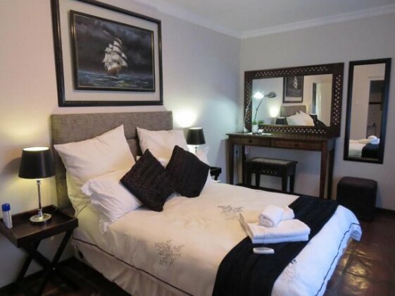 Waterfront Guest House - Photo2