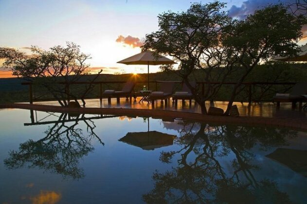 Nungubane Game Lodge - Photo5