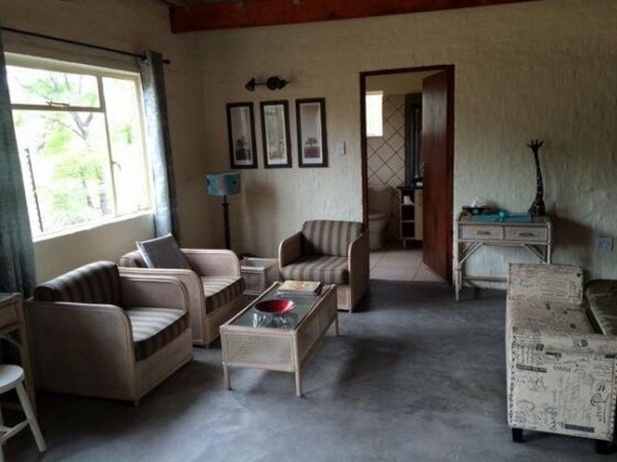 Olievenhoutsrus Guest- and Game Farm - Photo3