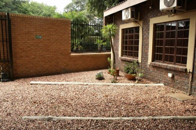 Sandpatrys Guesthouse - Photo3