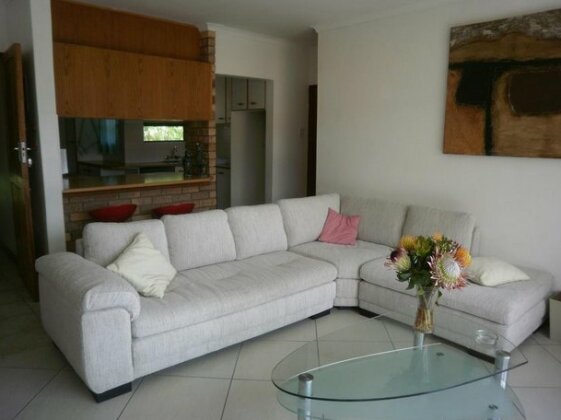 Clair Garden - Photo3