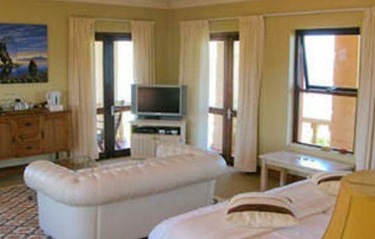 The Tuscany Guesthouse - Photo2