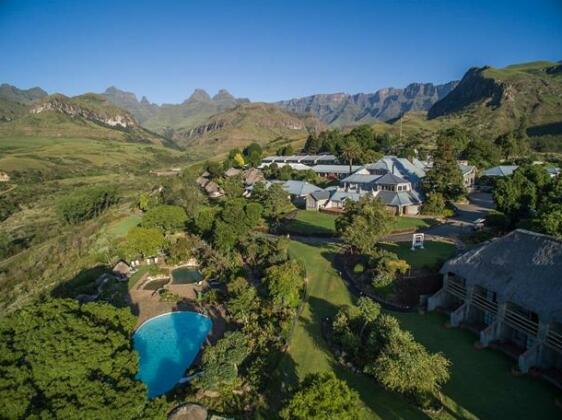Cathedral Peak Hotel
