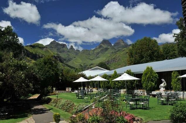 Cathedral Peak Hotel - Photo3