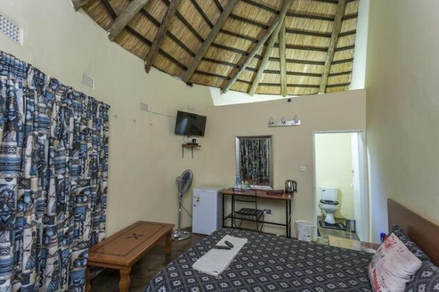 Mokorro Game Ranch and Lodge - Photo3