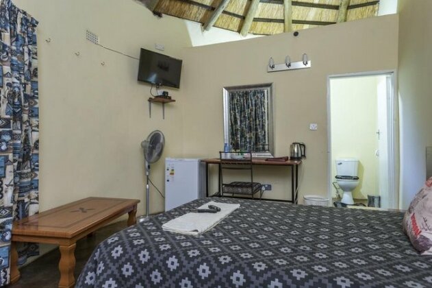 Mokorro Game Ranch and Lodge - Photo5