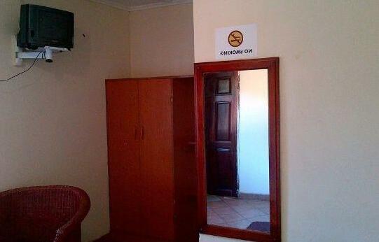 Golden Days Lodge - Photo4