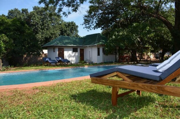 Kamunjila Lodge - Photo2