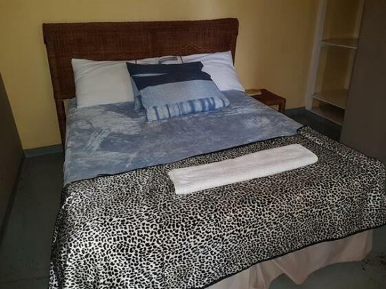 Njinji Guest House - Photo4