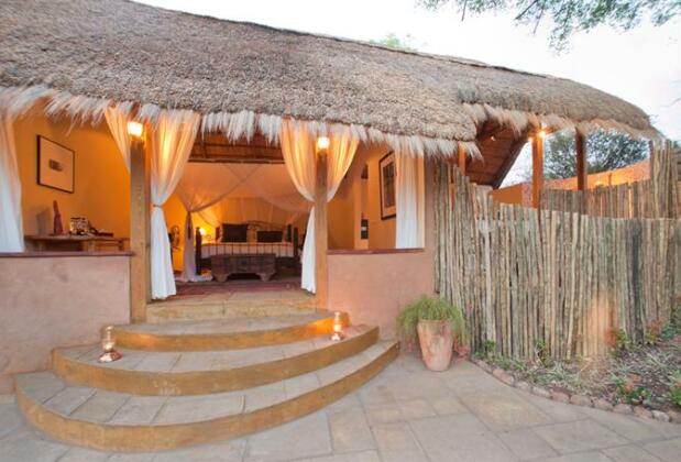Tongabezi Lodge - Photo4