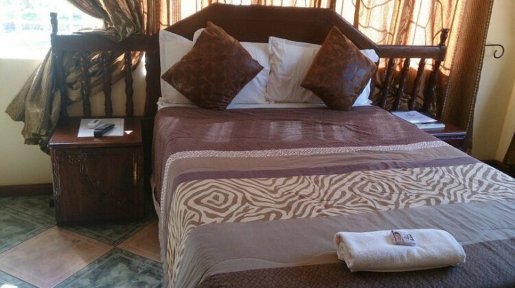 White Rose Lodge Livingstone - Photo5