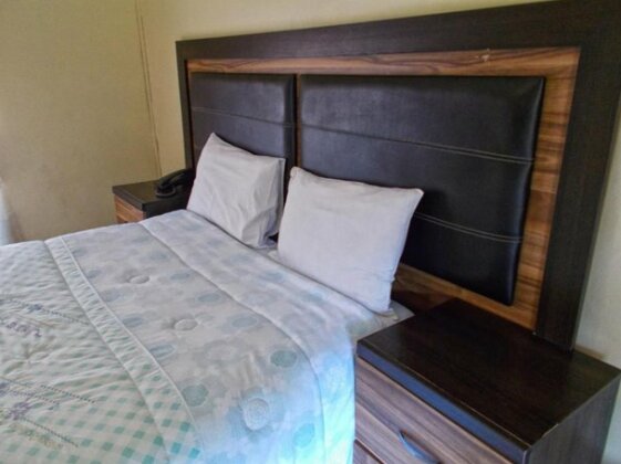 Kupark Lodge - Photo3