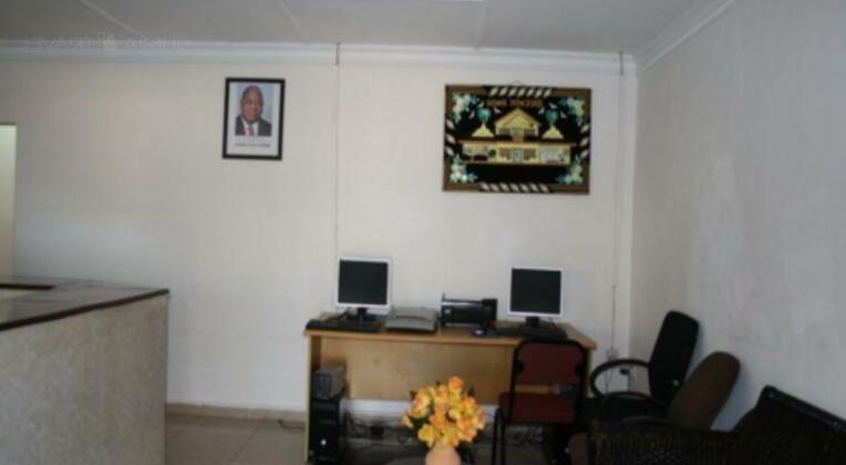 MCK Lodge - Photo3