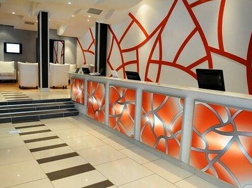 Protea Hotel by Marriott Lusaka Cairo Road - Photo5