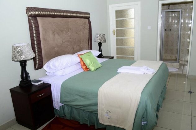 Arikho Suites - Photo5