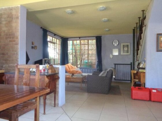 Clover Cottage Bulawayo - Photo2