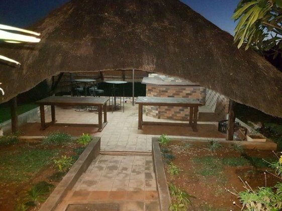 Retreat Lodge and Conference Center - Photo5