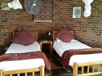 Southern Comfort Lodge - Photo2