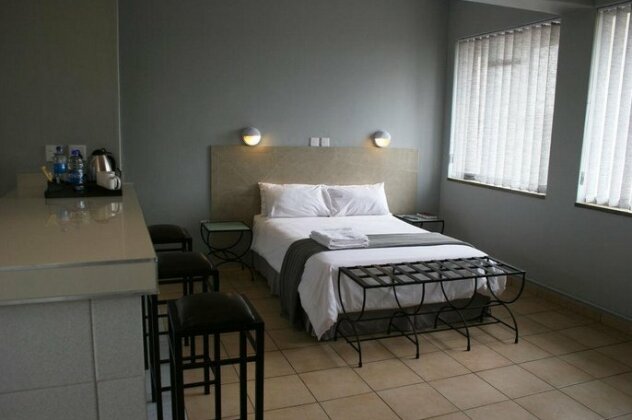 The N1 Hotel Bulawayo - Photo4