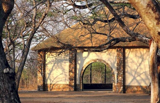 Gwango Elephant Lodge - Photo5