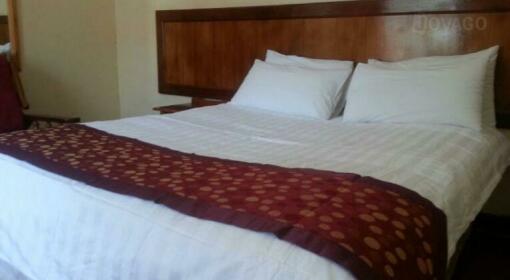 Carrys Court Guest Lodge
