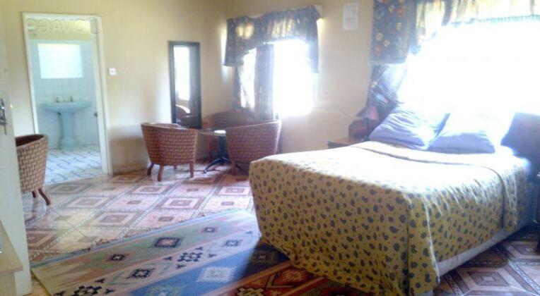 Hareborn Lodge - Photo2