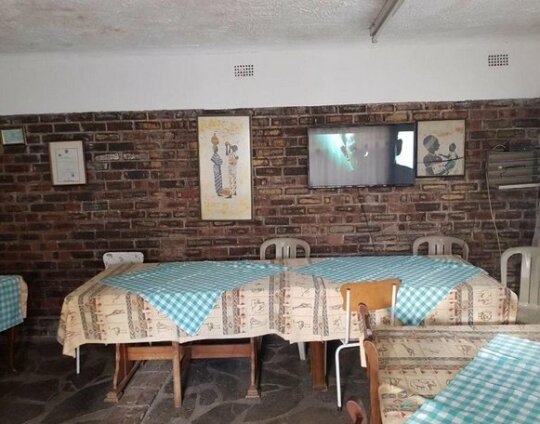 Intercom Lodge - Photo4