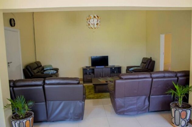Lynm Residence - Photo5