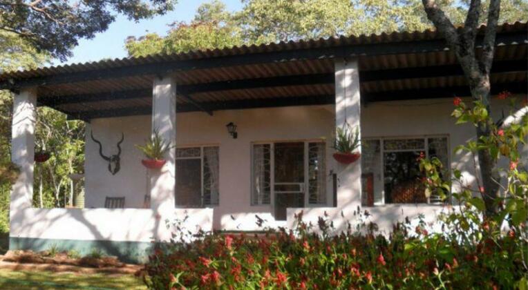 Mfuti Bed And Breakfast - Photo4